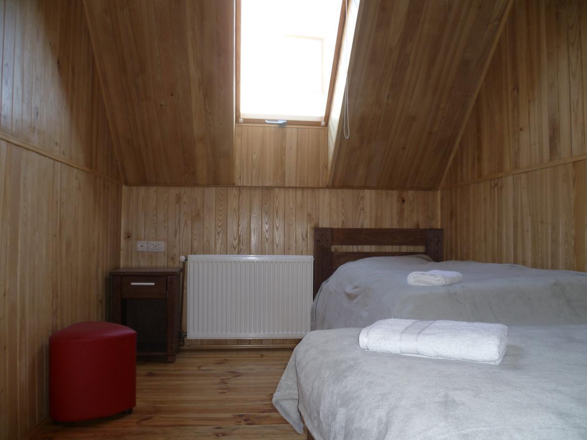 Home Hotel Kamianets-Podilskyi Bilik gambar