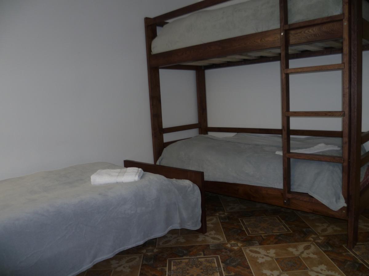 Home Hotel Kamianets-Podilskyi Luaran gambar
