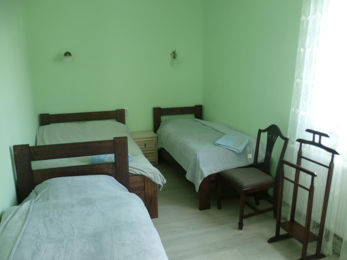 Home Hotel Kamianets-Podilskyi Luaran gambar
