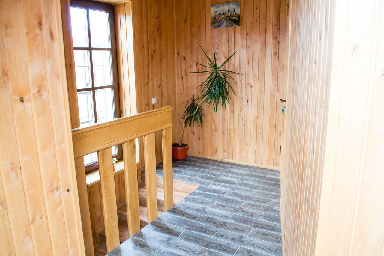 Home Hotel Kamianets-Podilskyi Luaran gambar